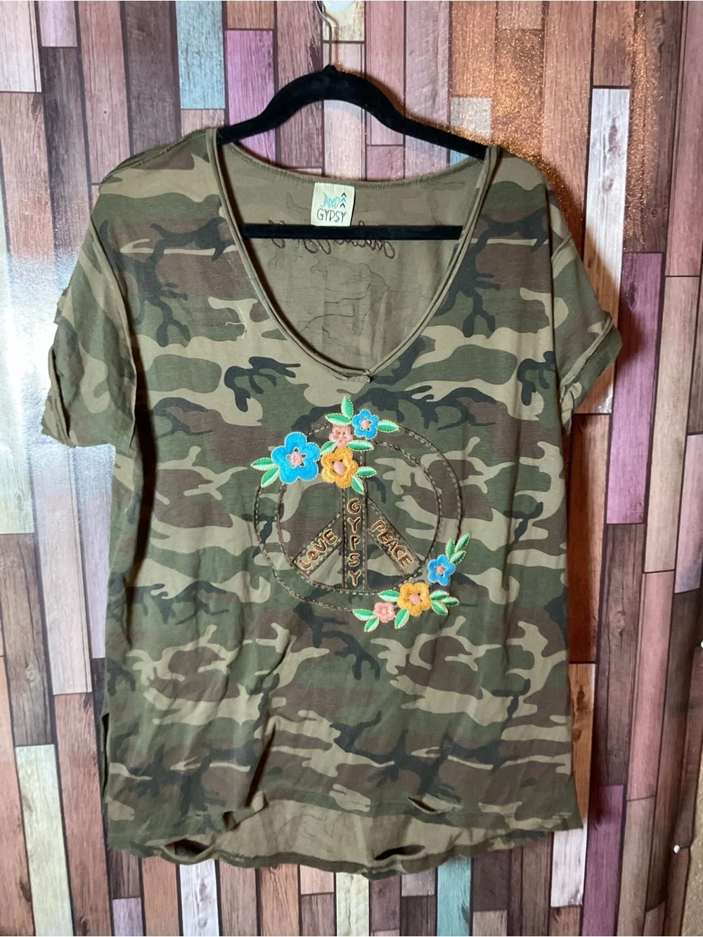 Jaded Gypsy Camouflage Distressed Shirt with Floral and Peace Sign Embroidery XL - Picture 1 of 4